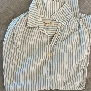 Pleated Courier top. Madewell. Stripe. Size XS. Great condition!